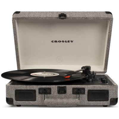 Crosley Cruiser Deluxe CR8005D (seryiy s pletenyim uzorom)