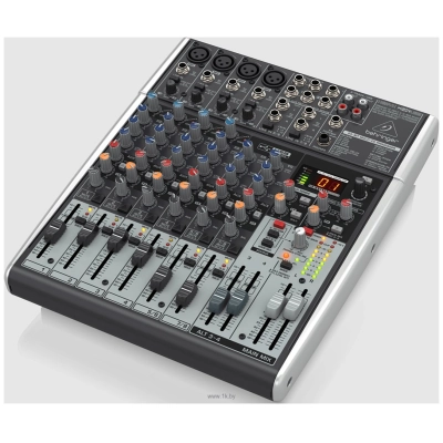 Behringer Xenyx X1204USB