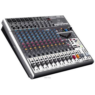 Behringer Xenyx X1832USB