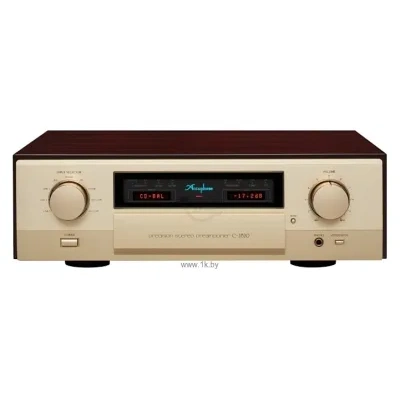 Accuphase C-2820