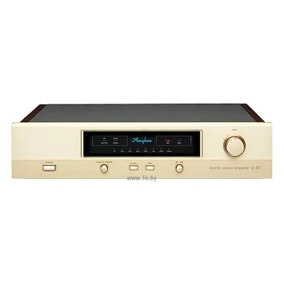 Accuphase C-37