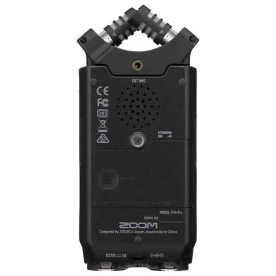 Zoom H4n Pro (chernyiy)