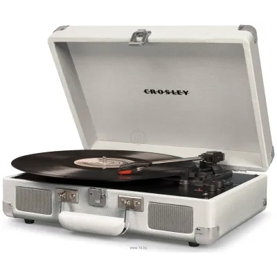 Crosley Cruiser Deluxe CR8005D (belyiy)