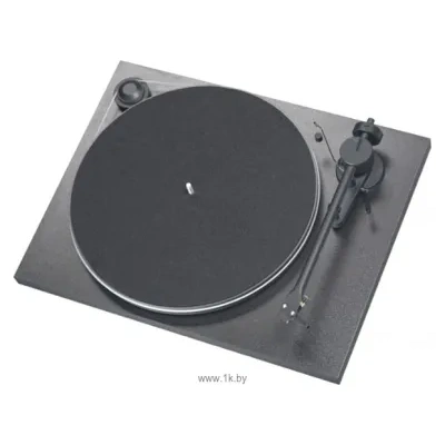 Pro-Ject Essential