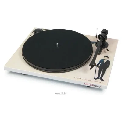 Pro-Ject Essential II Demon by Parov Stelar